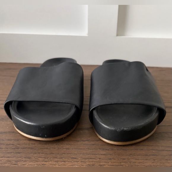beek Pelican Black Leather Mules Sandal Size 10 - Picture 5 of 13